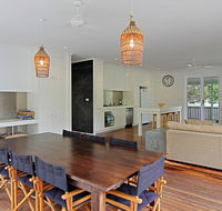 77 Butler Street Byron Bay - Lantana Beach House - Hobart Tourism