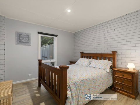 8 Broadwater Court, Cowes - Hobart Tourism 3