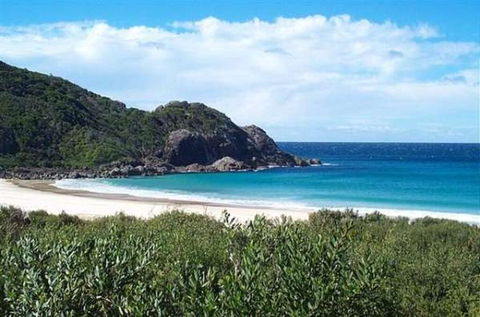 8 ON COAST (4 Night Min) - Tourism TAS 1