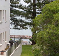 9 'Bronte Court' 17 Magnus Street - renovated unit with filtered views  pool