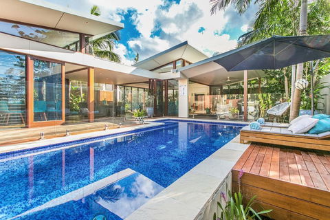 A PERFECT STAY - Amalfi Villa - Hobart Tourism 2