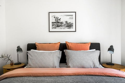 A PERFECT STAY - Baby Blue - Hobart Tourism 2
