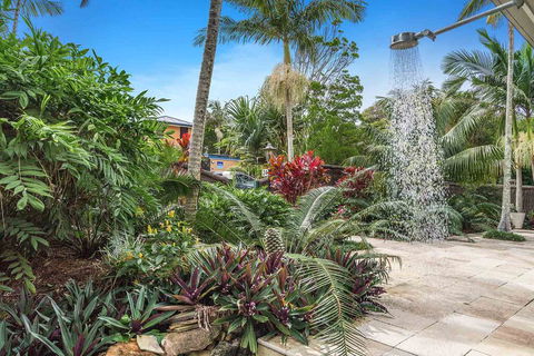 A PERFECT STAY - Cavvanbah Seaside Cottage - Hobart Tourism 3