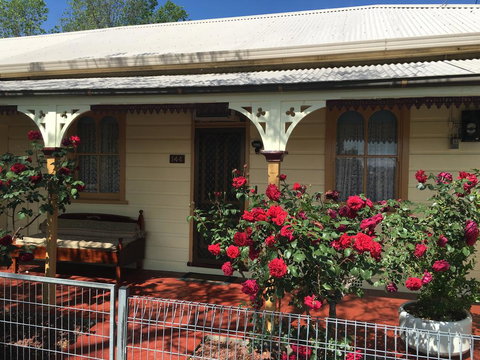 A Settlers Cottage Accommodation Bathurst CBD - Tourism TAS 1