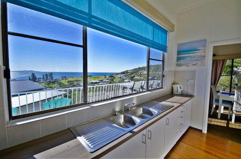 AAA Views, 2 View Street - Tourism TAS 2