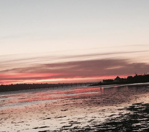 Abel Tasman On Esplanade - Tourism TAS 2