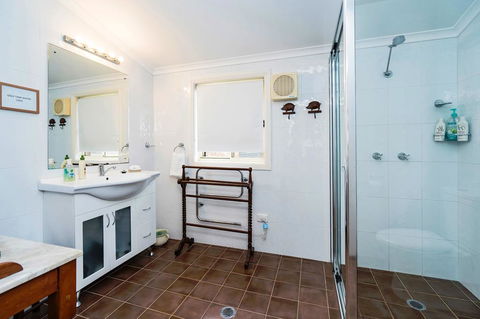 Abelia House B &B - Hobart Tourism 2