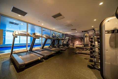 Above The Square On Hindmarsh-Pool - Gym - Carpark - Tourism TAS 2