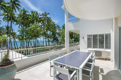 Absolute Beachfront Apt. With Private Pool In Alamanda Beachfront Resort (48) - Hobart Tourism 0