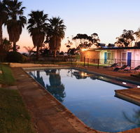 Absolute Lakes Entrance Motel - Hobart Tourism