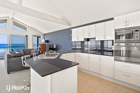 Absolute Waterfront @ Anna Bay - Tourism TAS 1