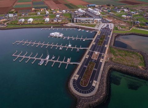 Absolute Waterfront Apt 319 Lighthouse - Tourism TAS 2