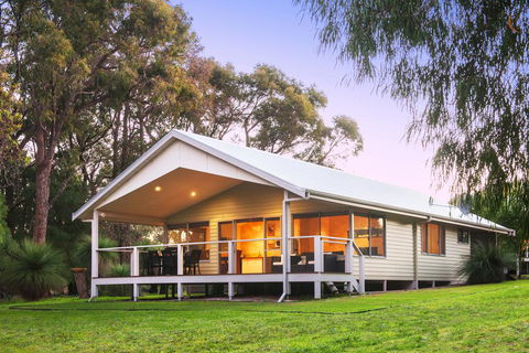 Acacia Chalets Margaret River - Tourism TAS 0