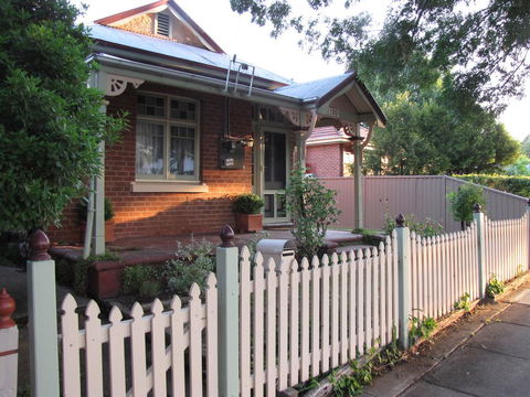 Acacia Cottage On Peel, Bathurst - Tourism TAS 1