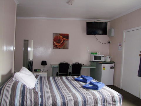 Acacia Motel - Hobart Tourism 1