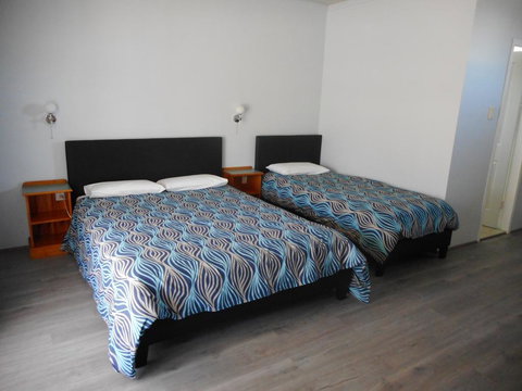 Acacia Rose Motor Inn - Tourism TAS 2