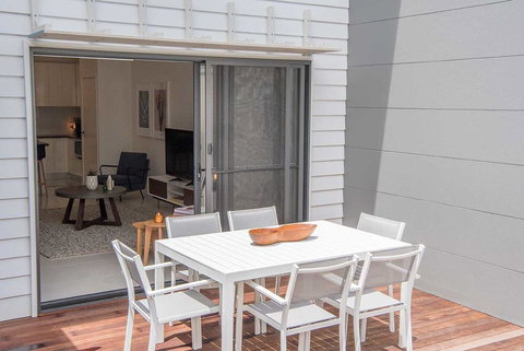 Acacia Villa - Tourism TAS 3