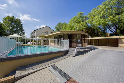 Accommodate Canberra - Kingston Court - Hobart Tourism 2