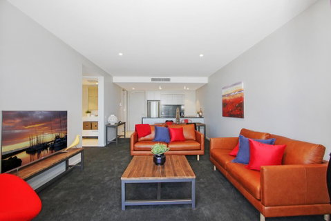 Accommodate Canberra - The Pier - Tourism TAS 3