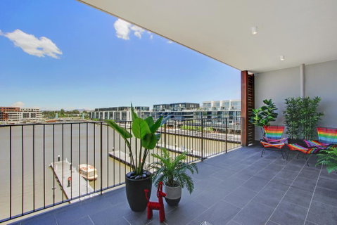 Accommodate Canberra - The Pier - Tourism TAS 1