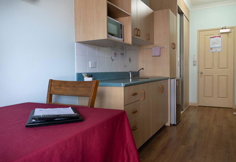 Accommodation On Denham - Hobart Tourism 2