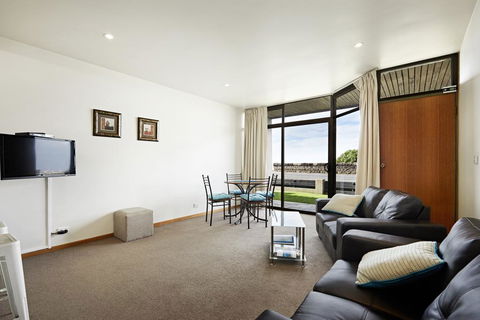 Accommodation Portland Victoria - Hobart Tourism 1