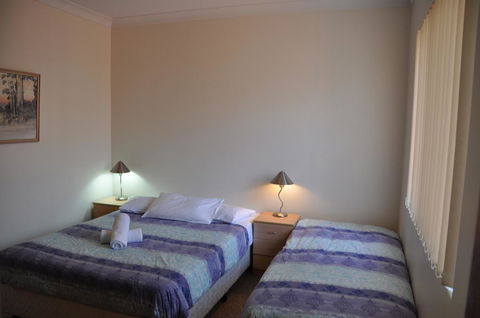 Accommodation Sydney Kogarah 2 Bedroom Apartment - Tourism TAS 2