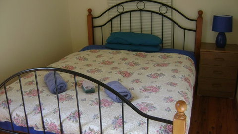 Accommodation Sydney North - Forestville 4 Bedroom 2 Bathroom House - Tourism TAS 2