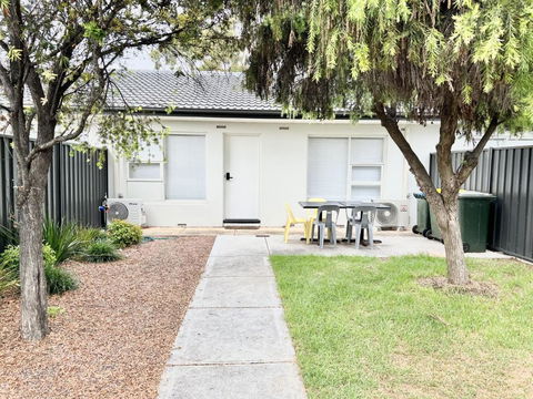 Dishwasher,ac,dryer Campbelltown Courtyard East - Hobart Tourism 1