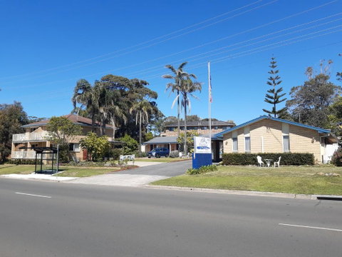 Dolphins Of Mollymook Motel - Tourism TAS 0
