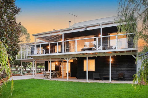 Eagle Bay Summerhaus - Tourism TAS 0