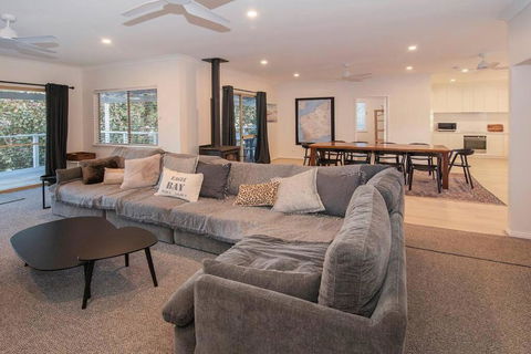 Eagle Bay Summerhaus - Tourism TAS 3