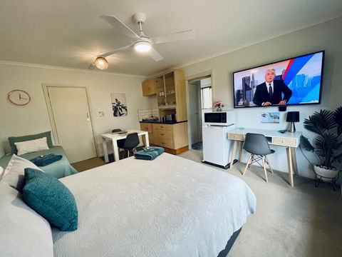 Emu Retreat B&B - Tourism TAS 2