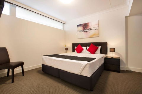 Enfield Hotel - Hobart Tourism 3