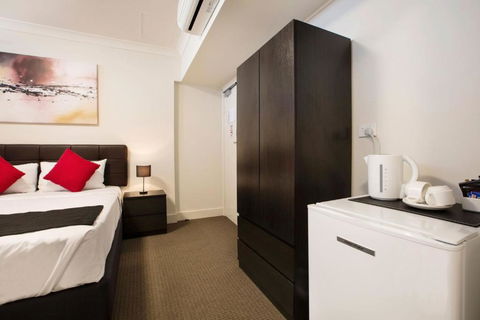 Enfield Hotel - Hobart Tourism 4