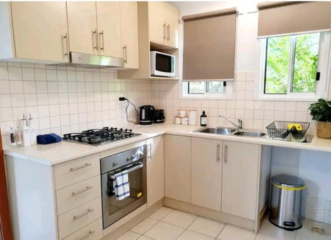 Entire 3 Bedroom Doveton House, No Sharing - Tourism TAS 1
