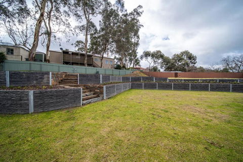 Escape To Adelaide Hills - Hobart Tourism 4