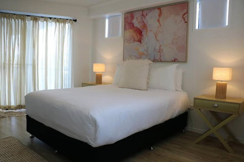 Family Friendly 3 Bedroom - River Views - Short Walk To The Beach - Tourism TAS 3