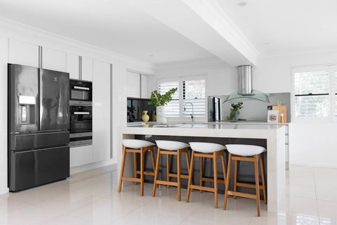 Family Getaway Poolside Fun & Wildlife Spotting - Tourism TAS 1