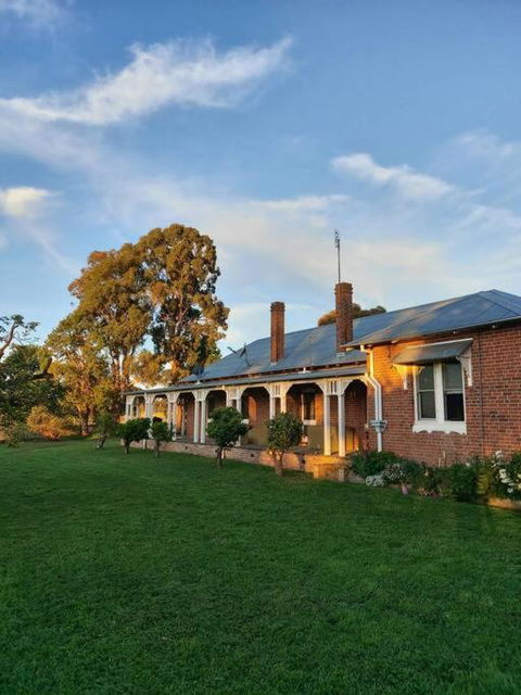 Experience The Charm Of Little Plains Homestead - Hobart Tourism 0