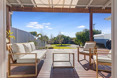 Fairbairn Beach House - Tourism TAS 0