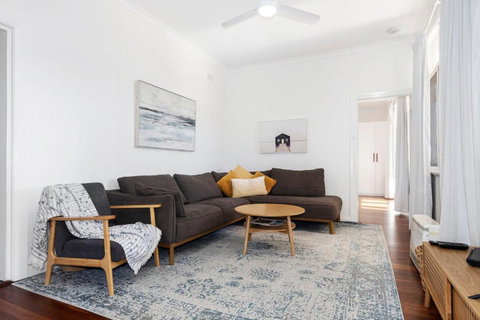 Fairbairn Beach House - Tourism TAS 3