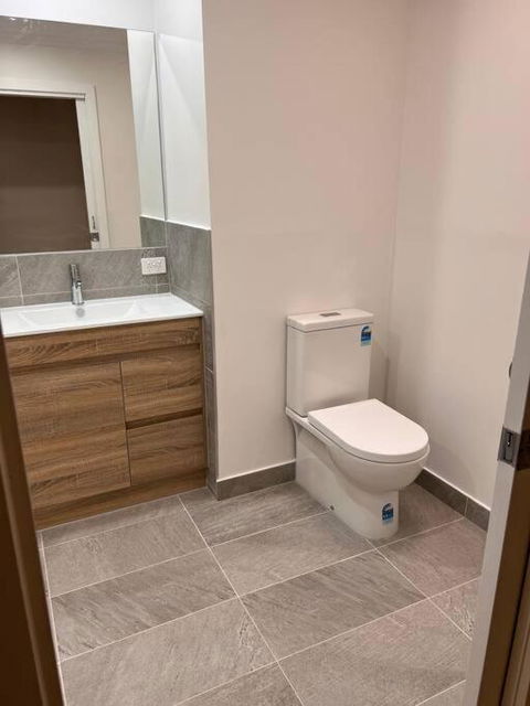 Family Home- Close To Knox City & Dandenong Ranges - Hobart Tourism 2