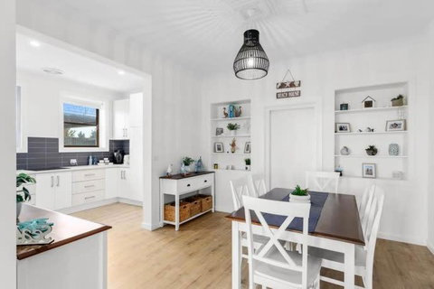 Family Tides 12 Cudmore Rd McCracken - No Linen Included - Tourism TAS 4