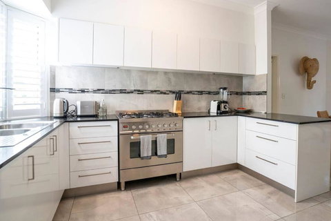 Fantastic Central Location - Tourism TAS 2