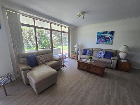 Fathoms 1 - Tourism TAS 3