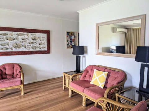 Fathoms 6 - Tourism TAS 3