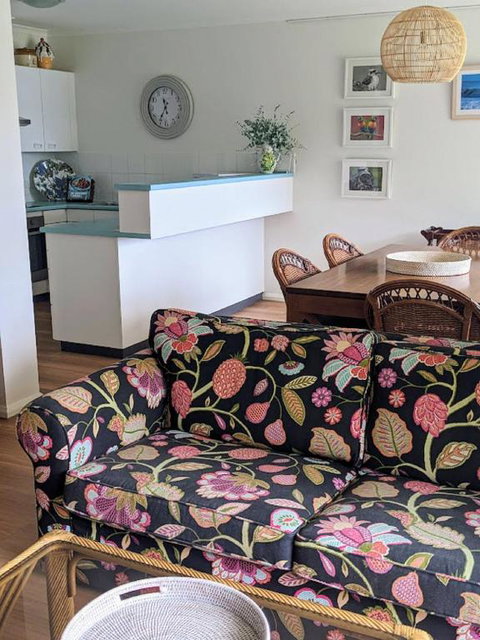 Fathoms 6 - Tourism TAS 4