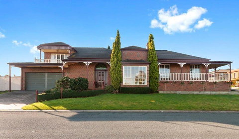 Federation Style 4 Bedroom House With Ocean View - Tourism TAS 0
