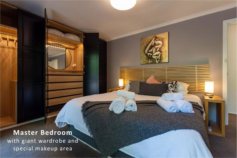 Fernbrook - Luxurious Country Retreat - Hobart Tourism 1